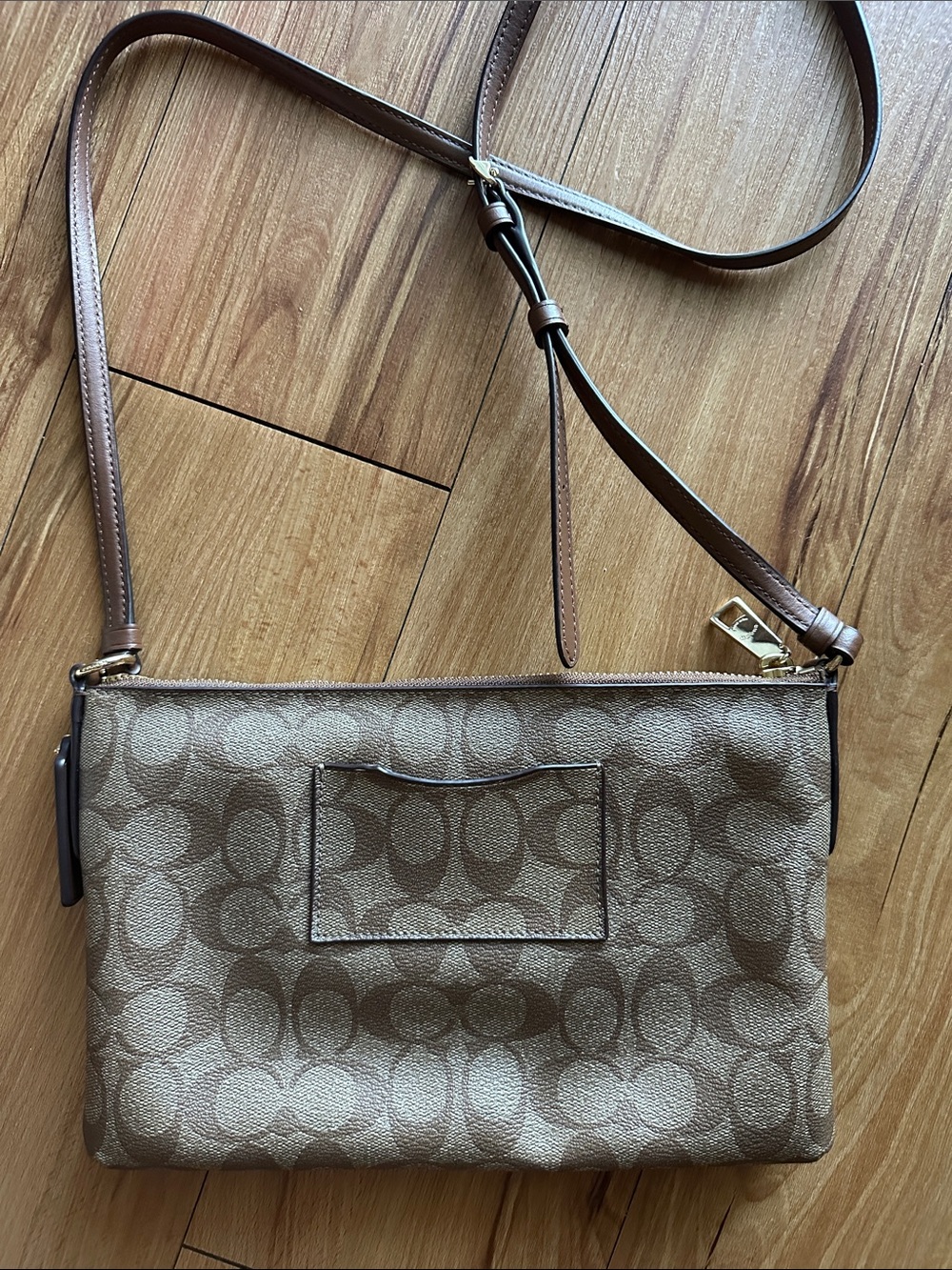 Coach Signature East/West Crossbody Bag - Picture 3 of 8